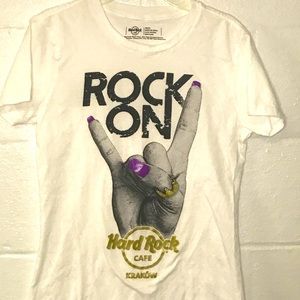 Hard Rock Cafe “Rock on” white women’s tee